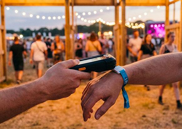 L’Arte dell’Invisibilità: Why does the success of an event is measured by what does not happen